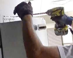 既設品の取外し