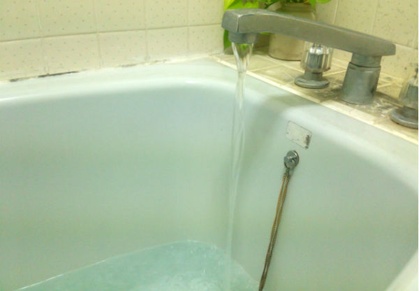 換気扇一つで大きく変わる！カビ臭い浴室環境を快適にする方法