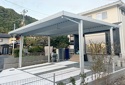 そららポートS(折板屋根)タイプ 3台用設置写真