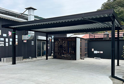 そららポートS(折板屋根)タイプ light 3台用設置写真