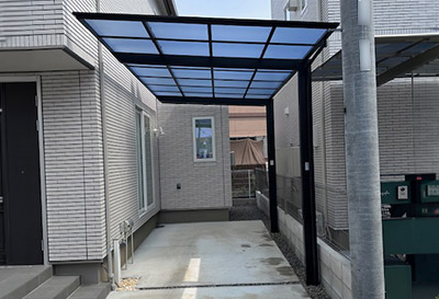 LIXIL フーゴF テラスタイプ テラス屋根設置写真
