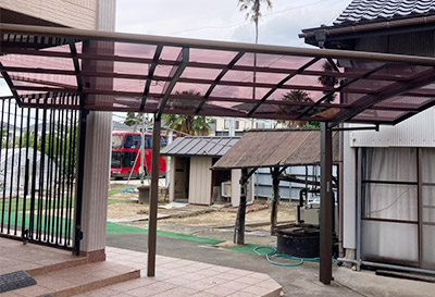 埼玉県越谷市 T様邸 カーポート施工事例
