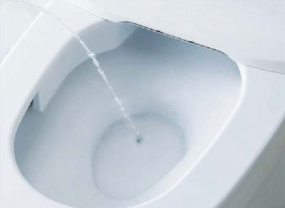 尿はねを軽減する「泡クッション」