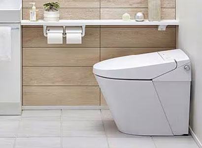 奥行650mmのコンパクトサイズでトイレ広々「サティスS」