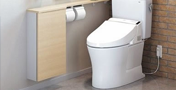 トイレを設置しているシーン