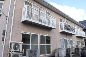 窓や壁からの音漏れを防止！ 木造住宅（一戸建て・アパート）の防音対策